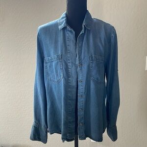 Cloth and Stone || Dip Dye Chambray Button Down Size M